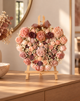 Cœur fleuri sur chevalet